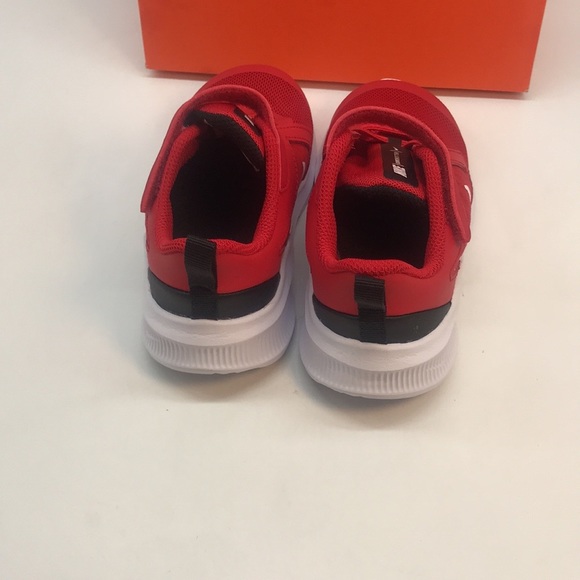 Nike Boys' Nike Little Kid Revolution 5 Running Shoes Size 10c - Picture 15 of 16